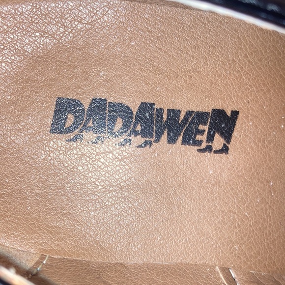 Dadawen Black Patent Leather Shoes  Size 8 - Picture 4 of 8